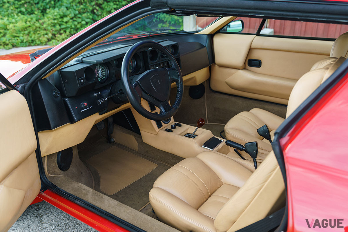 およそ940万円で落札されたランボルギーニ「ジャルパP350」（C）2021 Courtesy of RM Sotheby's