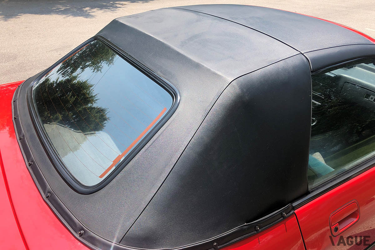 177万円で落札されたマツダ「RX-7カブリオレ」（C）2021 Courtesy of RM Sotheby's