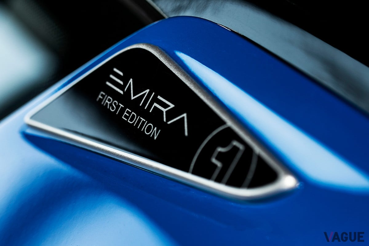 ファーストエディションは装備も満載だ