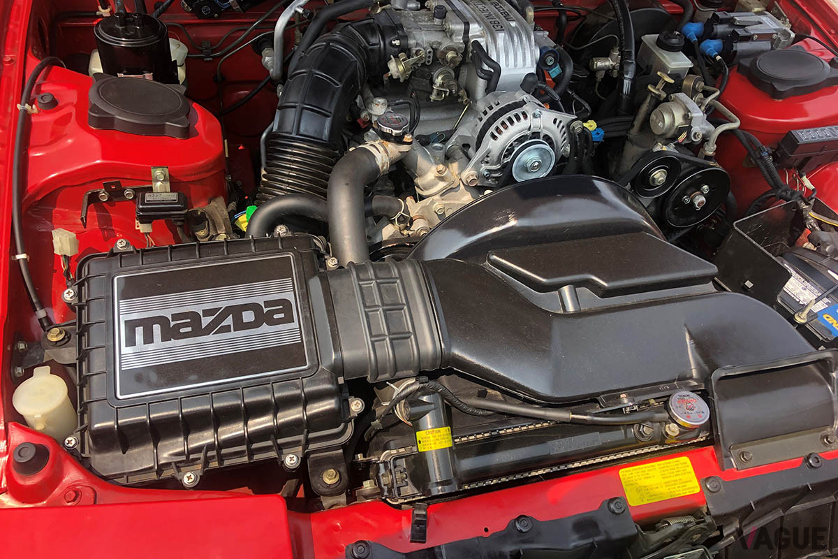 177万円で落札されたマツダ「RX-7カブリオレ」（C）2021 Courtesy of RM Sotheby's