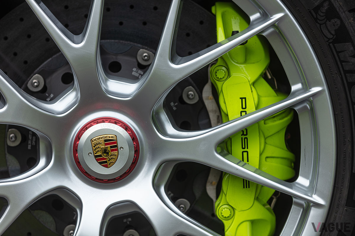 およそ1億7000万円で落札されたポルシェ「918スパイダー・ヴァイザッハ」（C）2021 Courtesy of RM Sotheby's