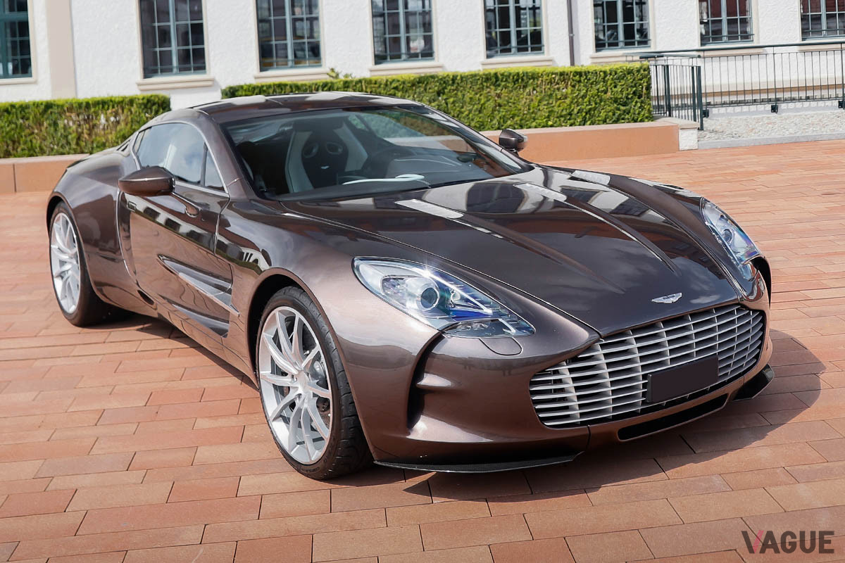 約2億800万円で落札されたアストンマーティン「One-77」（C）2021 Courtesy of RM Sotheby's