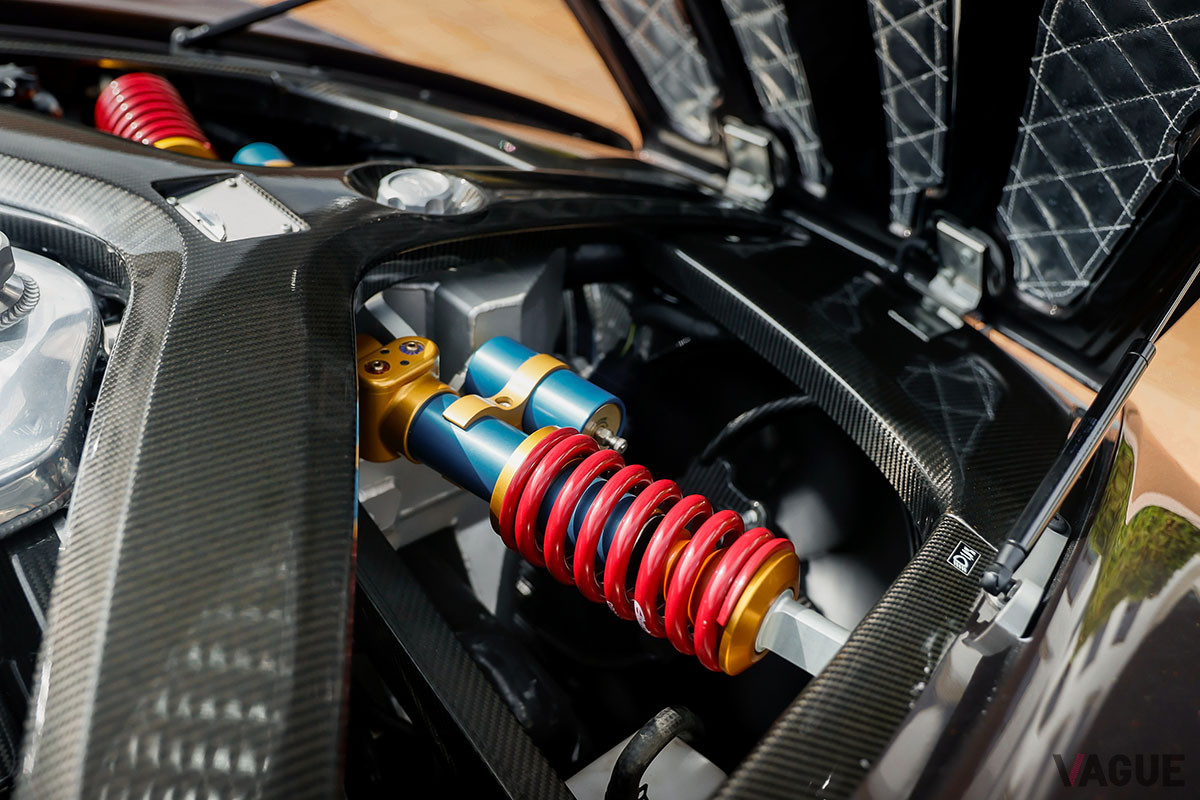 約2億800万円で落札されたアストンマーティン「One-77」（C）2021 Courtesy of RM Sotheby's