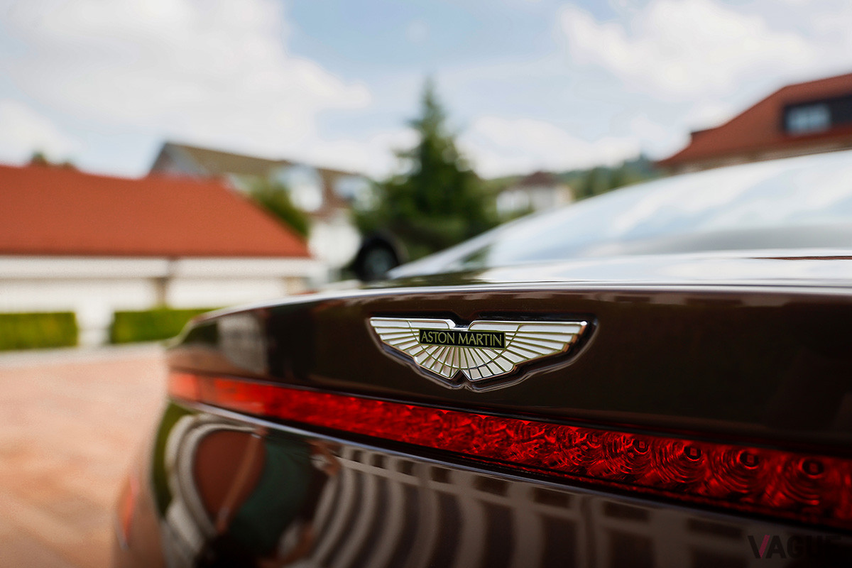 約2億800万円で落札されたアストンマーティン「One-77」（C）2021 Courtesy of RM Sotheby's