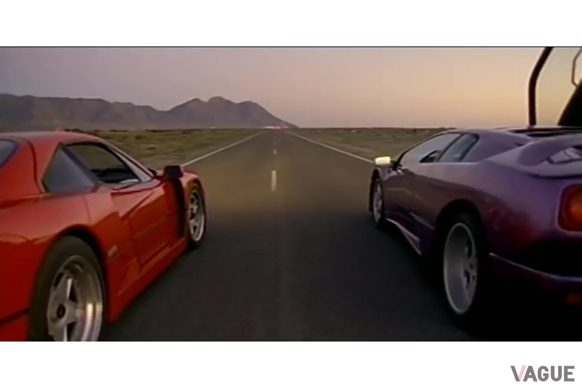 フェラーリ F40とランボルギーニ ディアブロが並ぶシーンはまるで映画のよう（C）Youtube（Jamiroquai）
