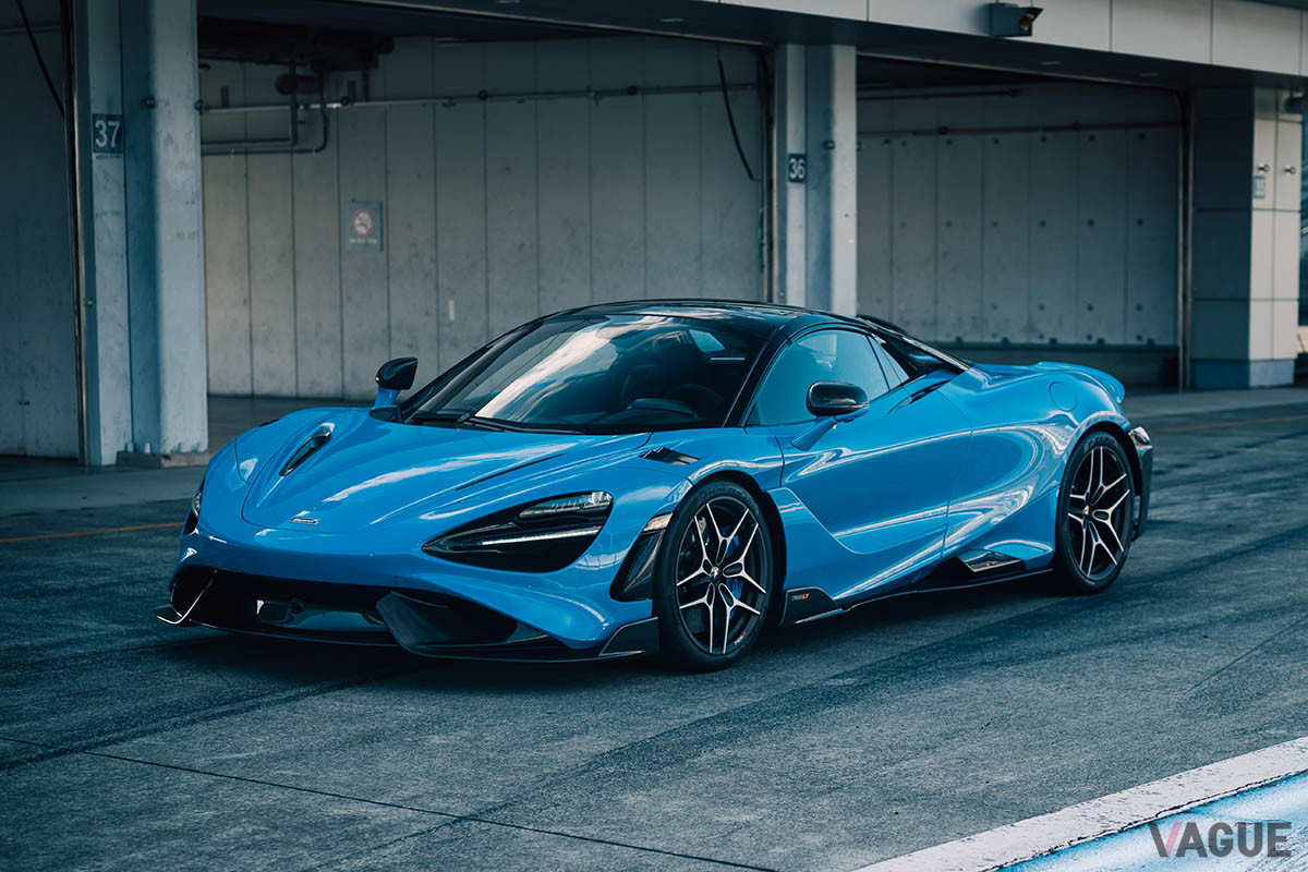 車速が50km／hまでならば、わずか11秒でリトラクタブル・ハードトップの開閉が可能