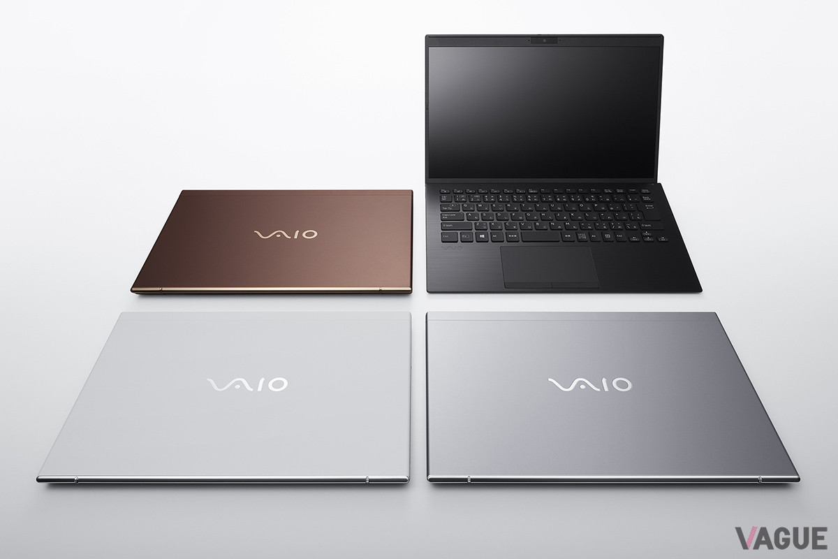 カラーは、「VAIO SX12」がブラック、シルバー、ブラウン、ピンク、写真の「VAIO SX14」がブラック、シルバー、ホワイト、ブロンズをラインナップする