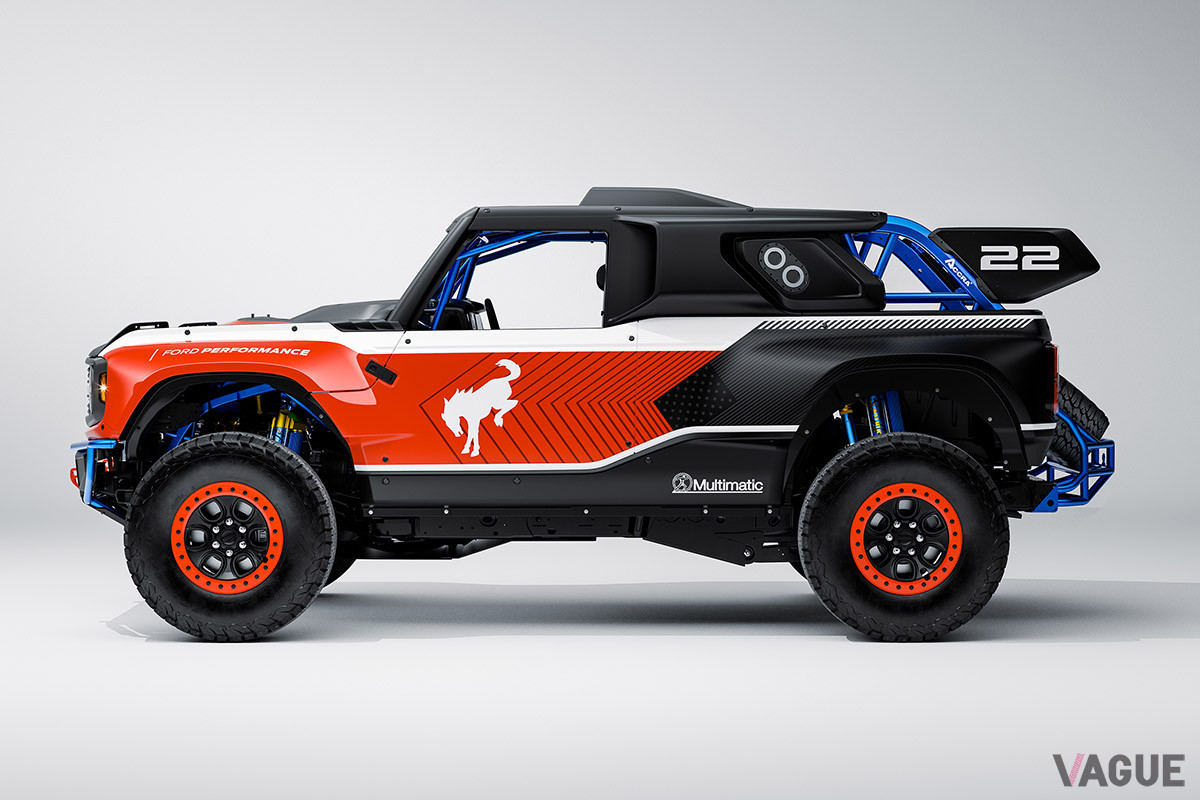 サスペンションのフロントのストローク量は265mm、リアストロークは425mmを確保している