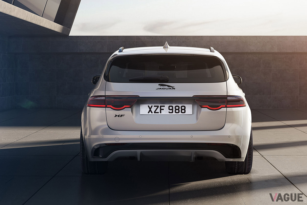 ジャガー2022年型「XF SPORTBRAKE R-DYNAMIC BLACK」
