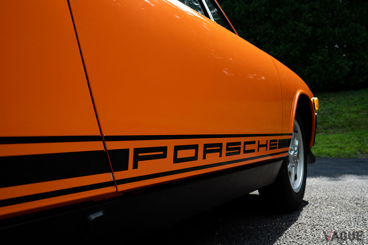 6万6000ドルで落札された1975年製ポルシェ「914 2.0」（C）2021 Courtesy of RM Sotheby's