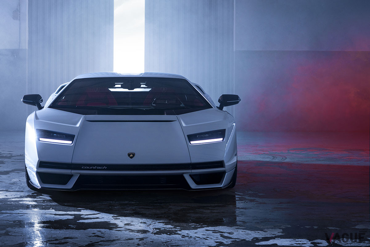 「カウンタックLPI800」は「カウンタック」誕生50周年の2021年にお披露目され、限定販売された