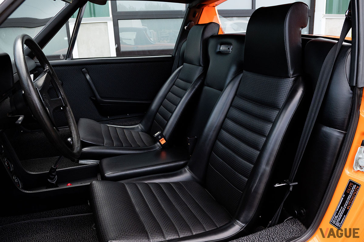 6万6000ドルで落札された1975年製ポルシェ「914 2.0」（C）2021 Courtesy of RM Sotheby's