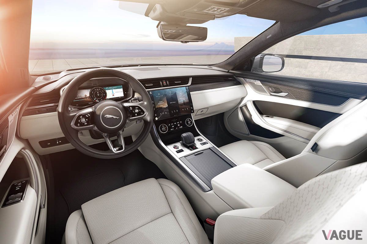 ジャガー2022年型「XF」のインテリア light oyster