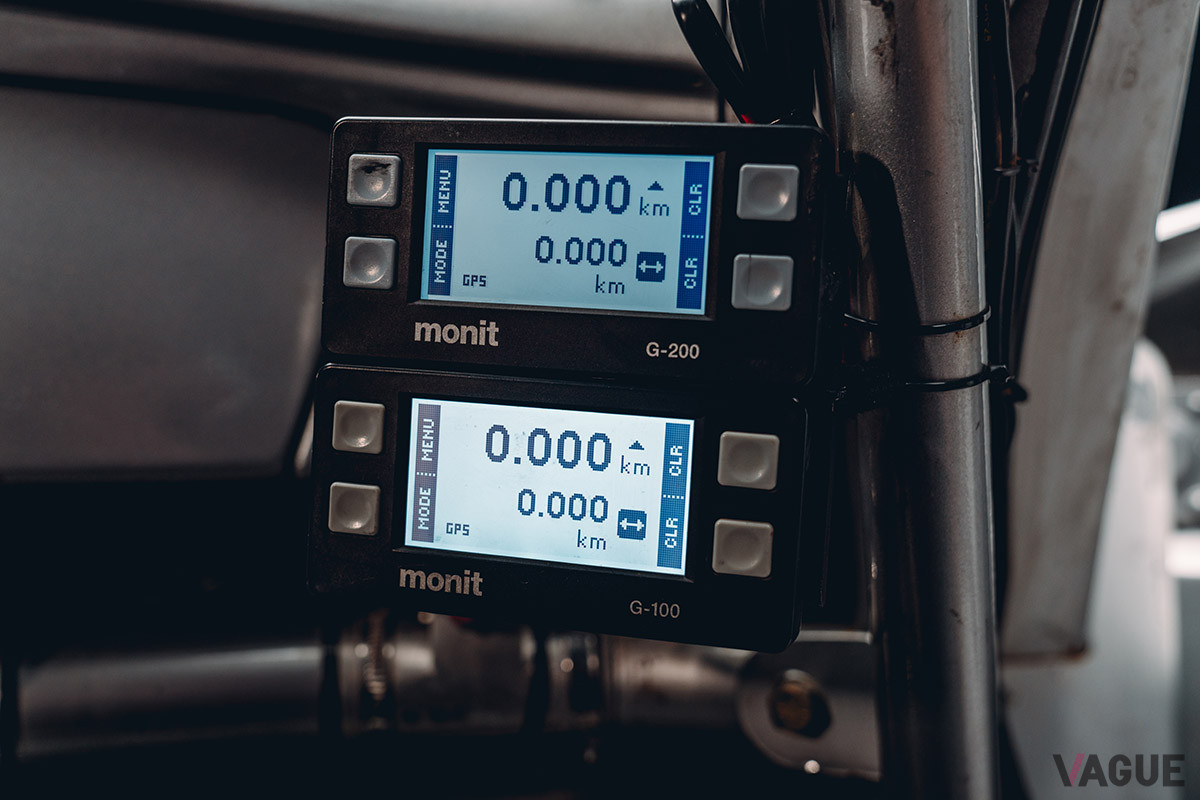 指示されたウェイポイントまでの距離を測るための計測器