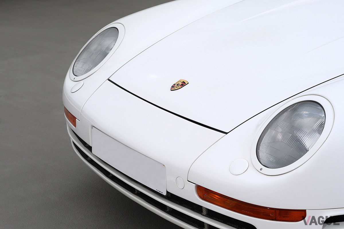 115万8125ポンド（邦貨換算約1億7800万円）で落札されたポルシェ「959（1987年式）」（C）2021 Courtesy of RM Sotheby's