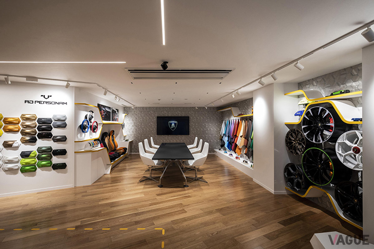 インタビューは“THE LOUNGE TOKYO”地下1階のアドペルソナムのフロアでおこなった