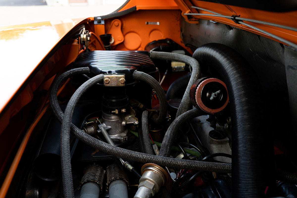 6万6000ドルで落札された1975年製ポルシェ「914 2.0」（C）2021 Courtesy of RM Sotheby's