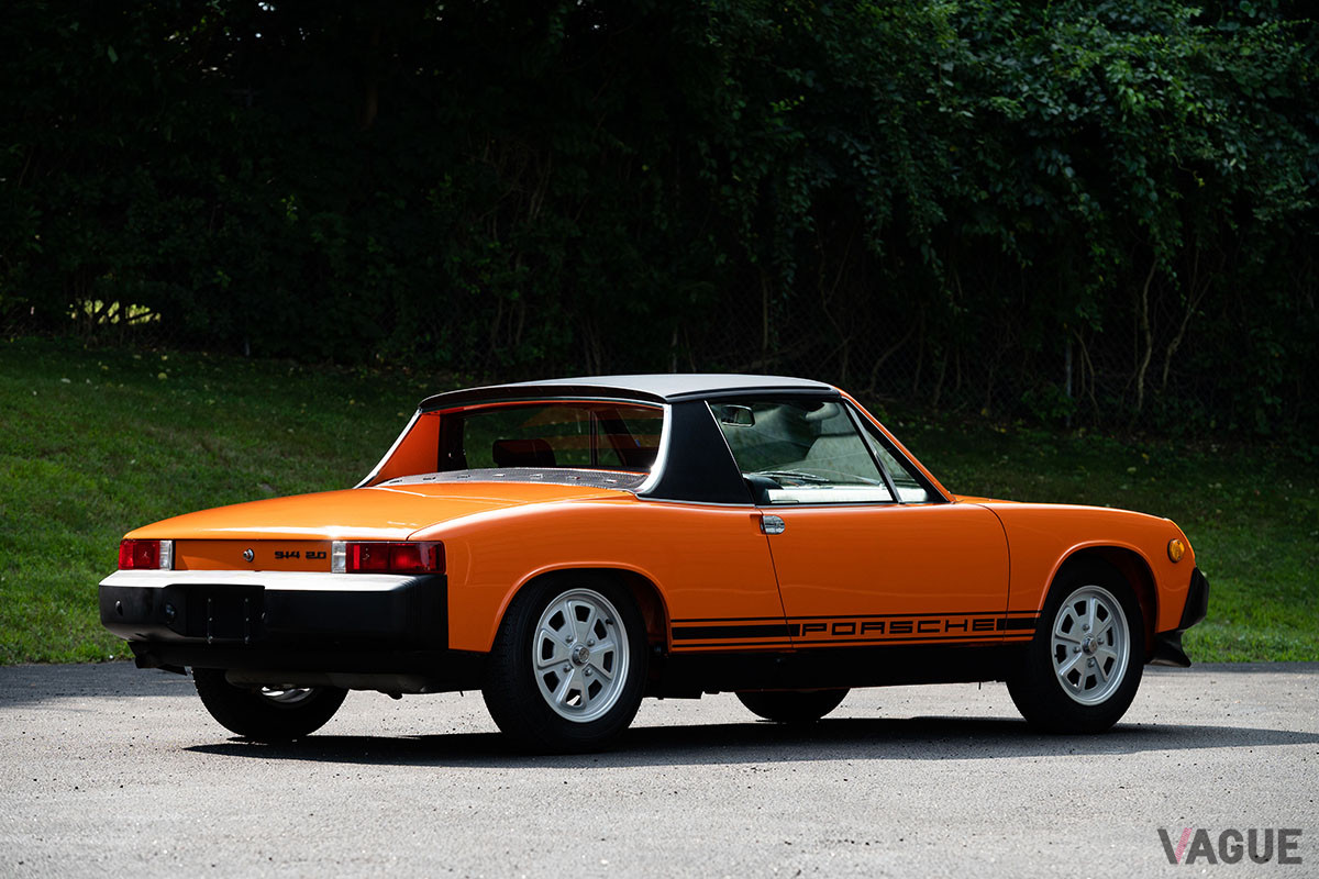 6万6000ドルで落札された1975年製ポルシェ「914 2.0」（C）2021 Courtesy of RM Sotheby's