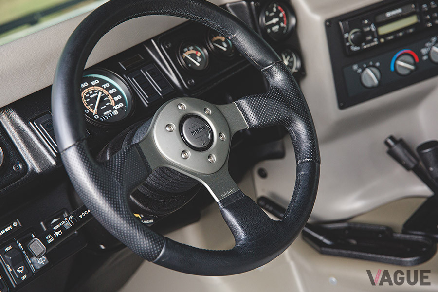 約1485万円で落札されたハマー「H1オープントップ」（C）2020 Courtesy of RM Sotheby's