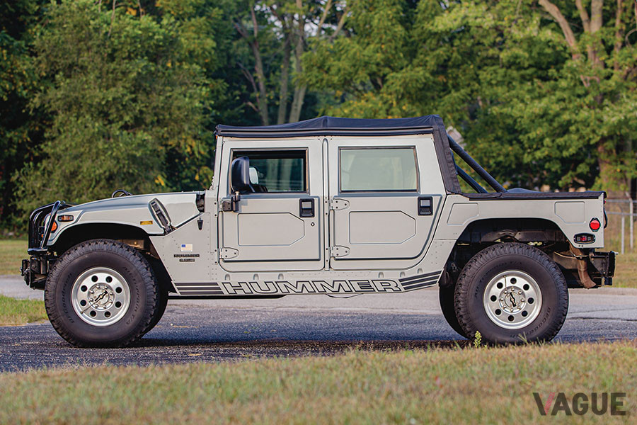 約1485万円で落札されたハマー「H1オープントップ」（C）2020 Courtesy of RM Sotheby's