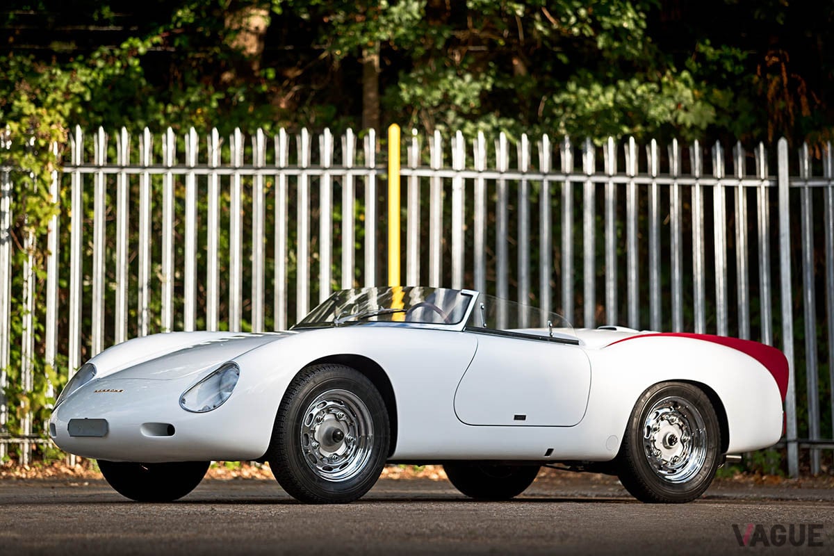 45万5000ポンド（邦貨換算約6975万円）落札されたポルシェ「356カレラ・ザガート・スピードスター“サンクション・ロスト”」（C）2021 Courtesy of RM Sotheby's