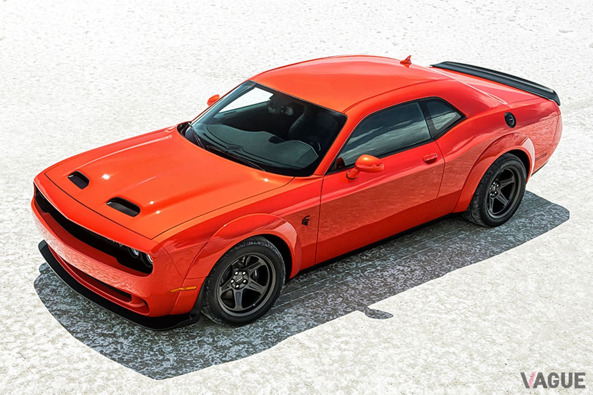 チーフ・ドーナッツ・メーカーの報酬として提供される「チャレンジャー ヘルキャット」。チャレンジャーのハイパフォーマンスモデルで、搭載されるスーパーチャージドV8の最高出力は717psを誇る（C）Dodge（Twitter）