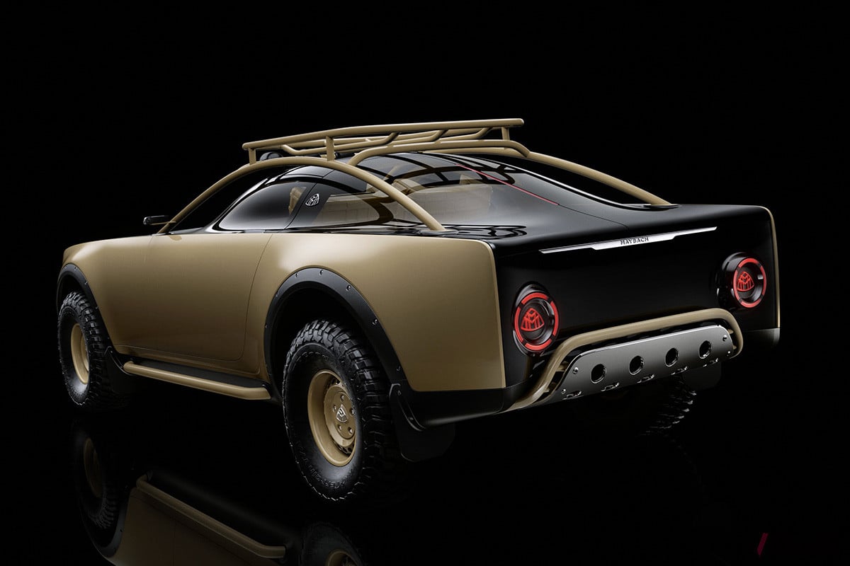 ルーフキャリアは予めセットされ、転倒した際に乗員を守るロールゲージの役割を担う