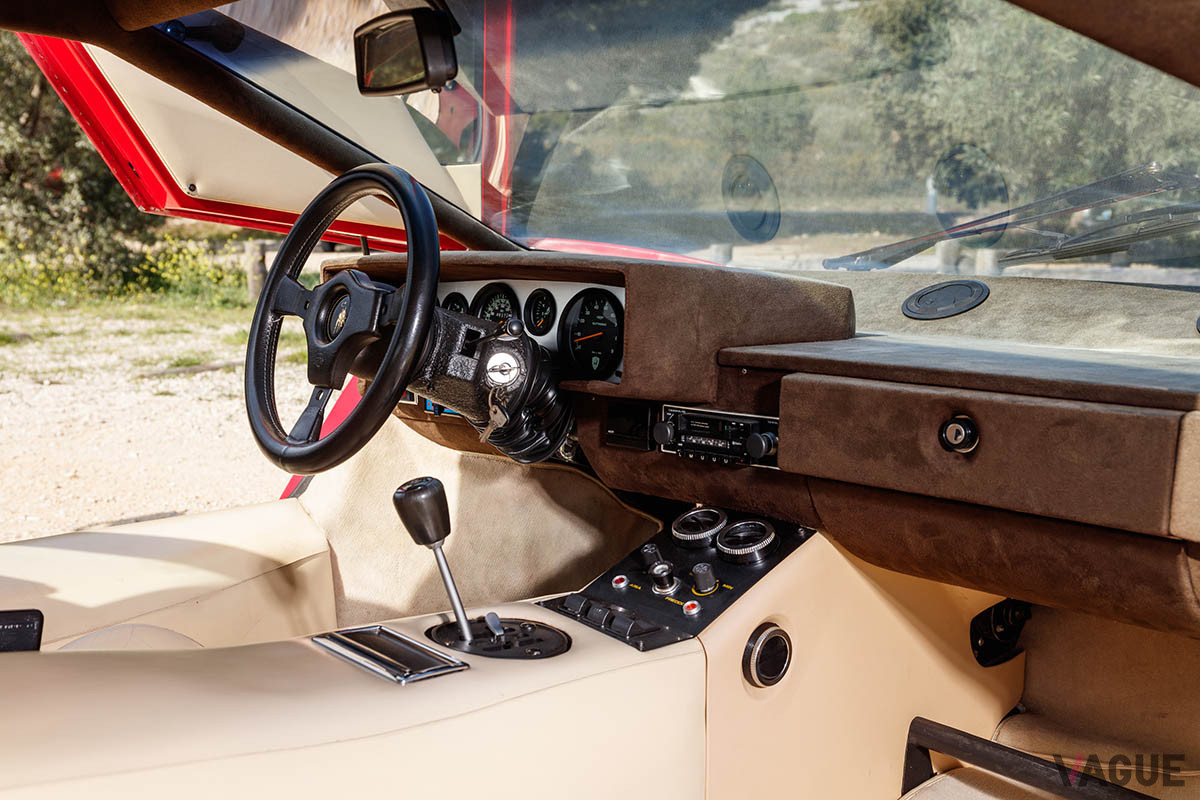 43万2500ユーロ（邦貨換算約5550万円）で落札されたランボルギーニ「カウンタックLP400S」（C）2021 Courtesy of RM Sotheby's