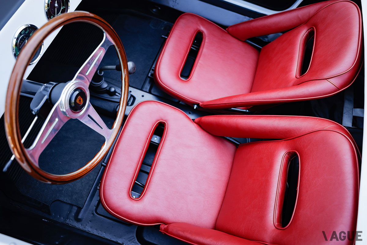 45万5000ポンド（邦貨換算約6975万円）落札されたポルシェ「356カレラ・ザガート・スピードスター“サンクション・ロスト”」（C）2021 Courtesy of RM Sotheby's