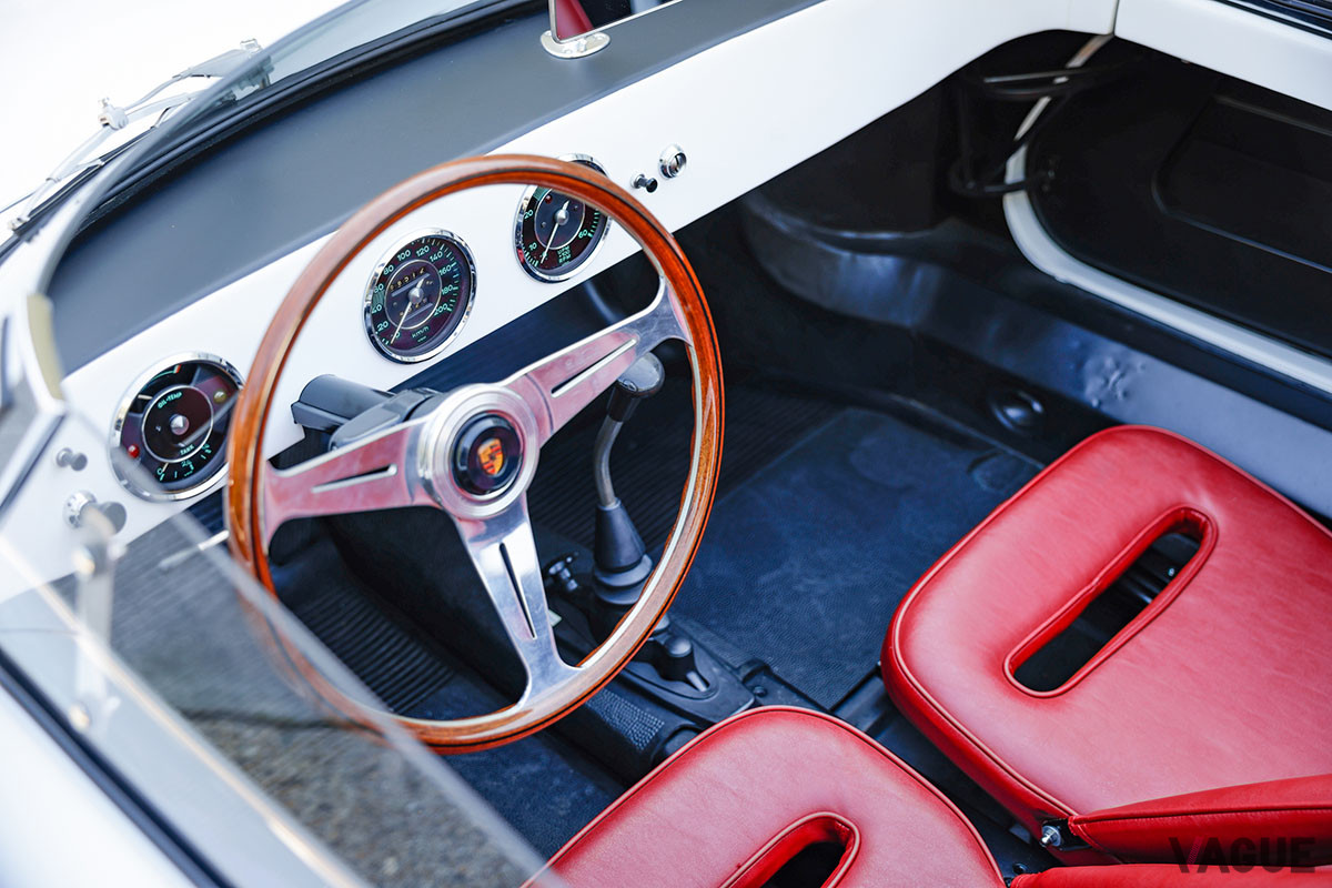 45万5000ポンド（邦貨換算約6975万円）落札されたポルシェ「356カレラ・ザガート・スピードスター“サンクション・ロスト”」（C）2021 Courtesy of RM Sotheby's