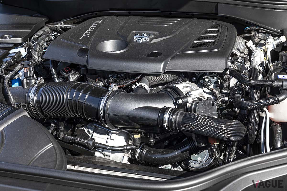 1995cc直列4気筒ターボと48Vのハイブリッドシステムを組み合わせ、最高出力330psを発揮