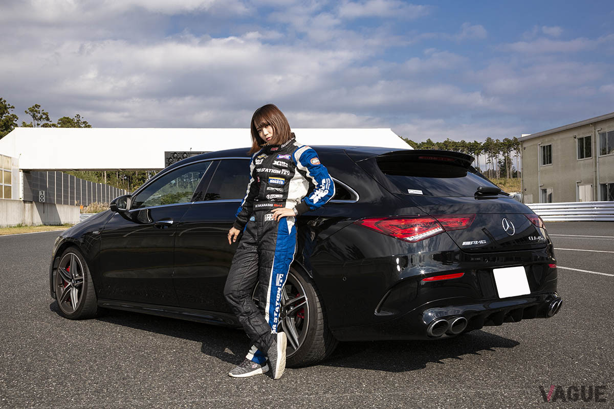 クルマ好きのお父さんを満足させるパフォーマンスの高さと、家族を満足させるコンフォート性とラグジュアリーさが備わっています