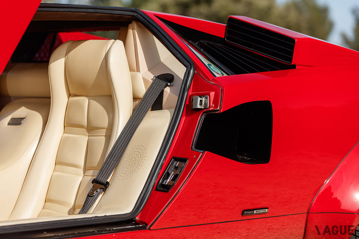 43万2500ユーロ（邦貨換算約5550万円）で落札されたランボルギーニ「カウンタックLP400S」（C）2021 Courtesy of RM Sotheby's