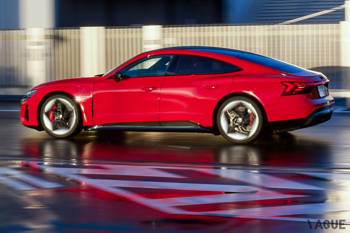 最高速度は260km／h