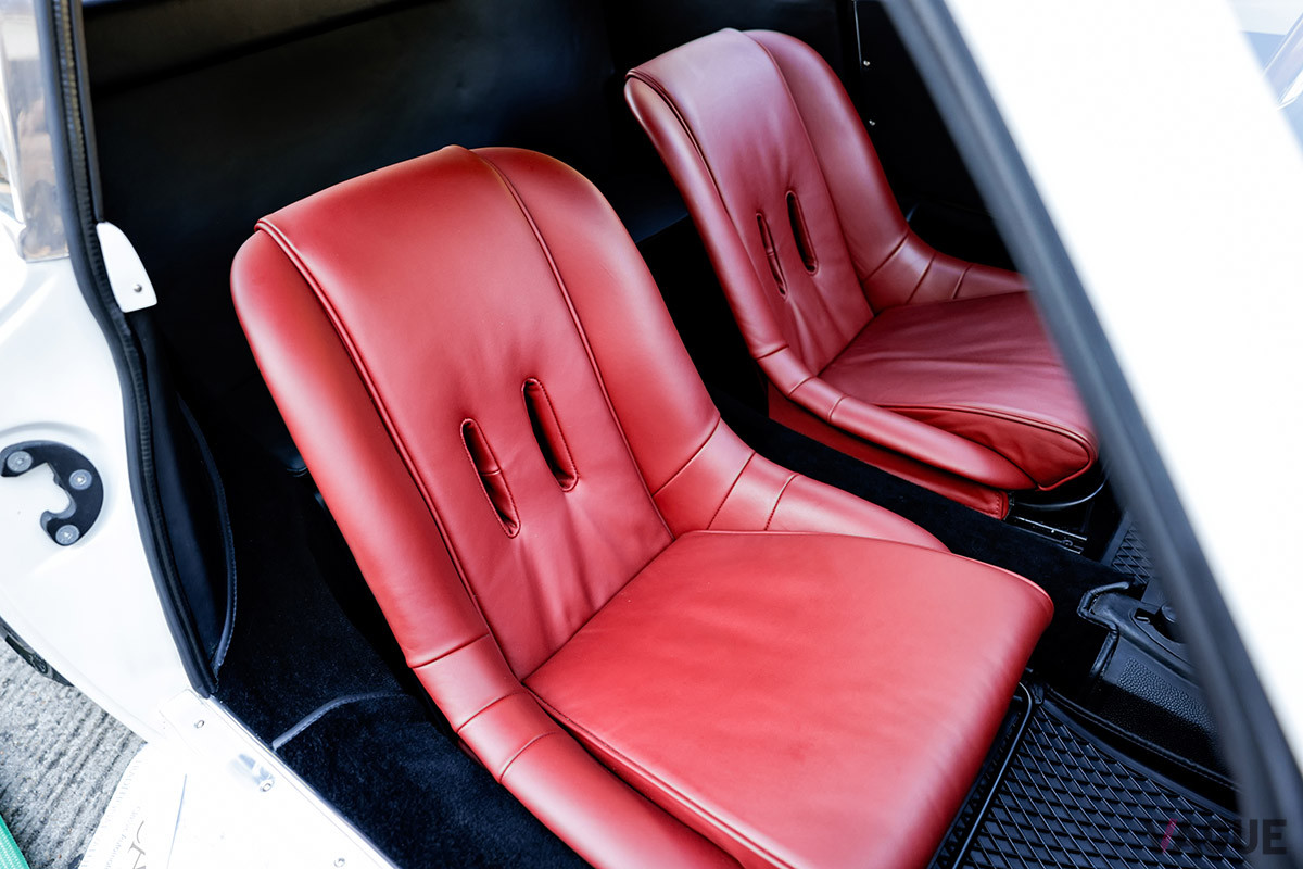 42万6875ポンド（邦貨換算約6544万円）で落札されたポルシェ「356カレラ・ザガート・クーペ“サンクション・ロスト”」（C）2021 Courtesy of RM Sotheby's