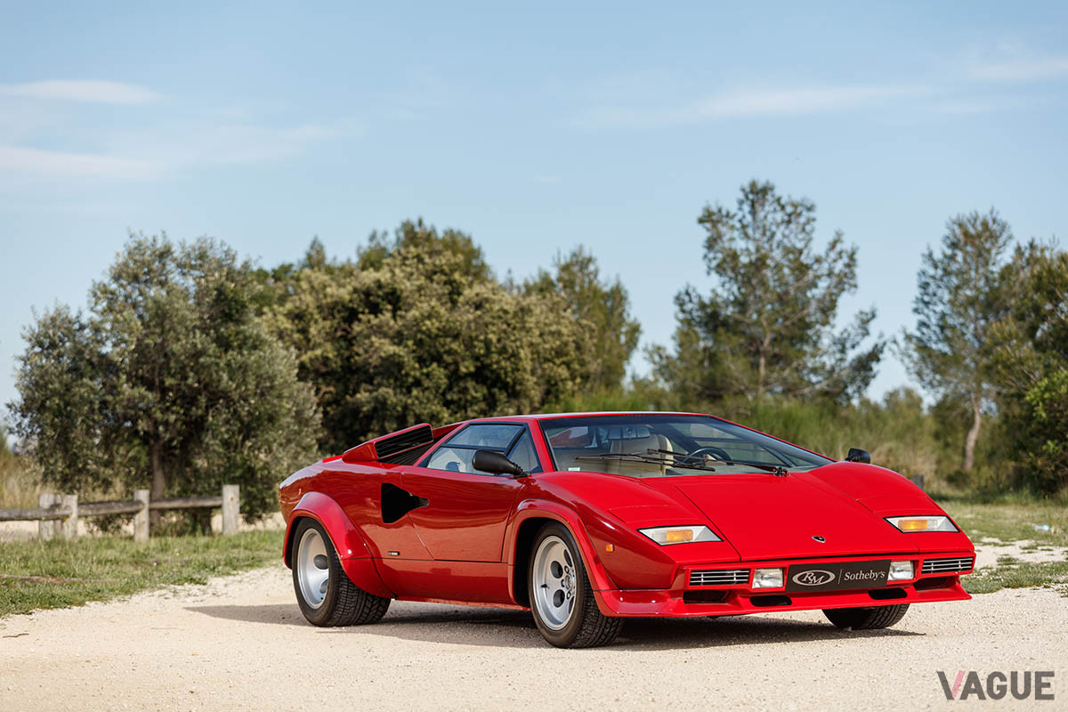 43万2500ユーロ（邦貨換算約5550万円）で落札されたランボルギーニ「カウンタックLP400S」（C）2021 Courtesy of RM Sotheby's