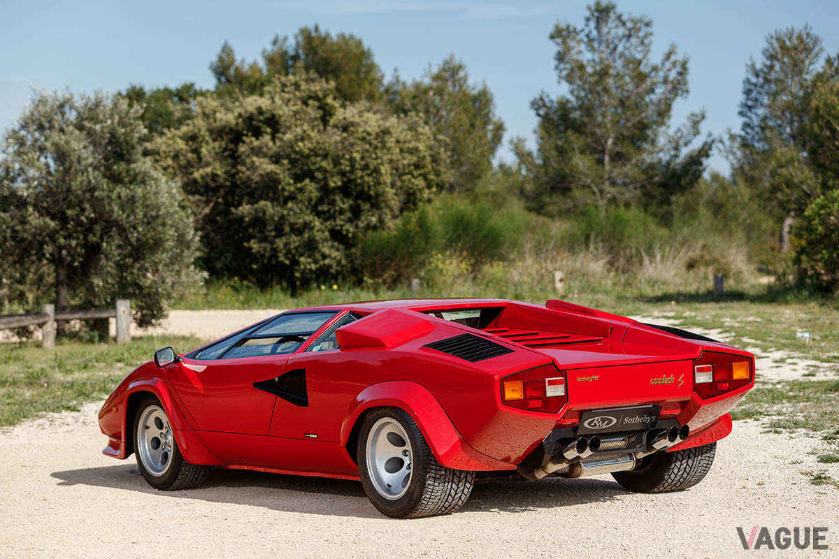 43万2500ユーロ（邦貨換算約5550万円）で落札されたランボルギーニ「カウンタックLP400S」（C）2021 Courtesy of RM Sotheby's
