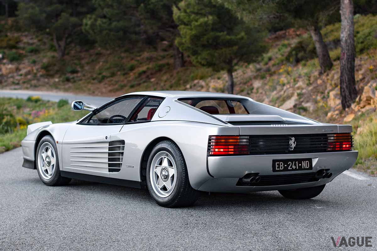 28万6250ユーロ（約3700万円）で落札された1986年型フェラーリ「テスタロッサ」（C）2021 Courtesy of RM Sotheby's