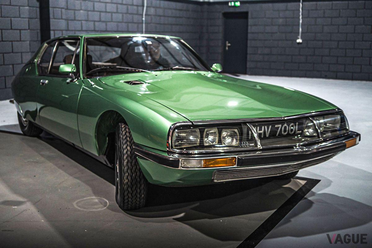 マセラティのエンジンを搭載したシトロエン「SM 2.7」（C）Silverstone Auctions Limited 2021