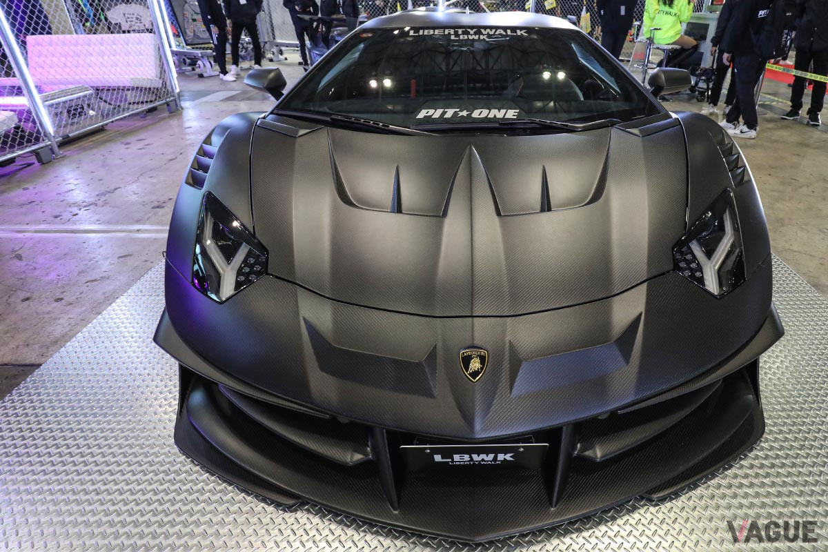リバティウォークが手掛けた「アヴェンタドールGT EVOフルドライカーボン」