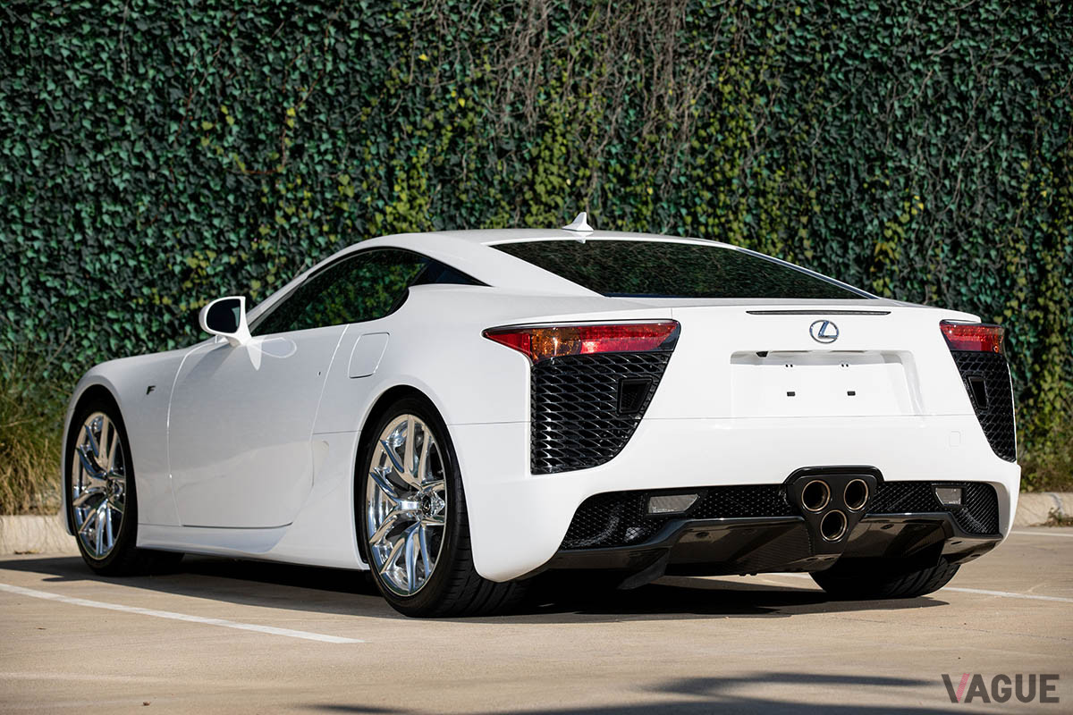 80万8000ドル（邦貨換算約9300万円）で落札されたレクサス「LFA」（C）2021 Courtesy of RM Sotheby's