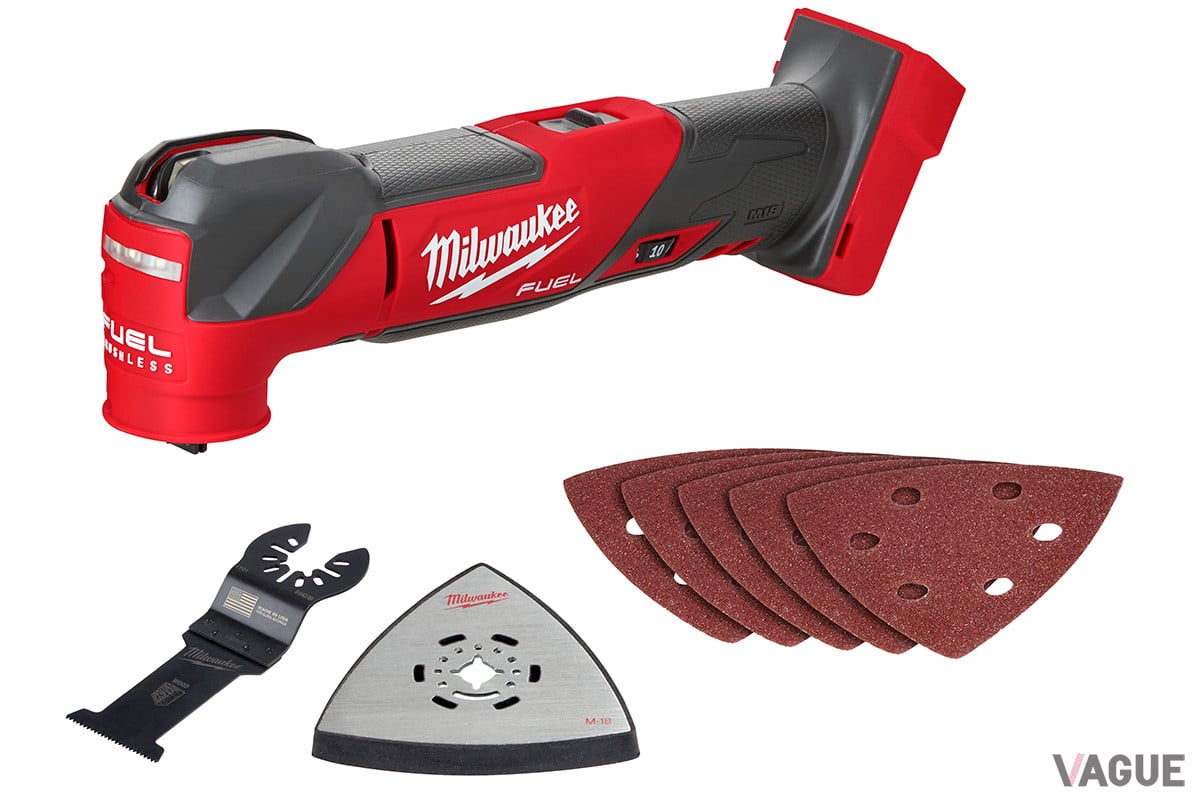 木工用ブレードやサンディングパッド、サンドペーパーなどが付属。工具レスでブレード類を交換できるため、作業の切り替えもスムーズにおこなえる