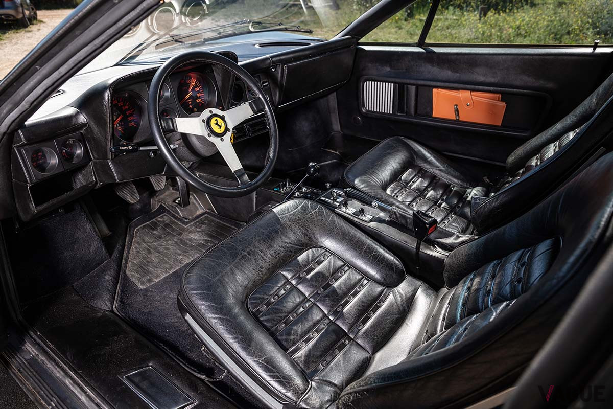 25万2500ユーロ（邦貨換算約3300万円）で落札されたフェラーリ「512BB」（C）2021 Courtesy of RM Sotheby's