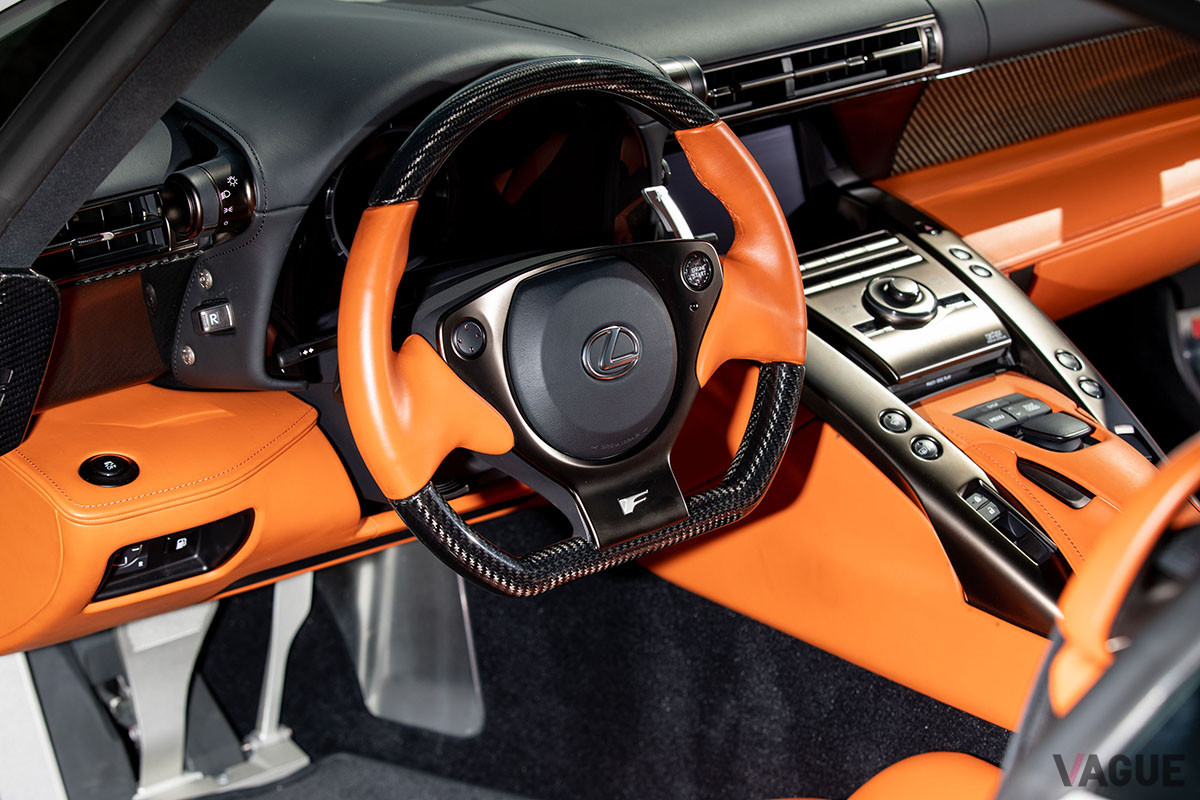 80万8000ドル（邦貨換算約9300万円）で落札されたレクサス「LFA」（C）2021 Courtesy of RM Sotheby's