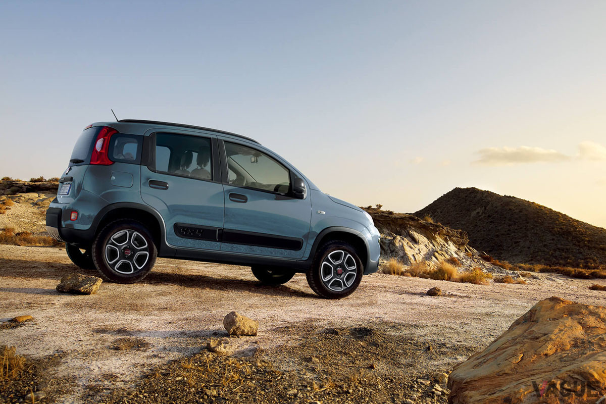 4×4システムを採用しているので、アウトドアでも活躍することは間違いない