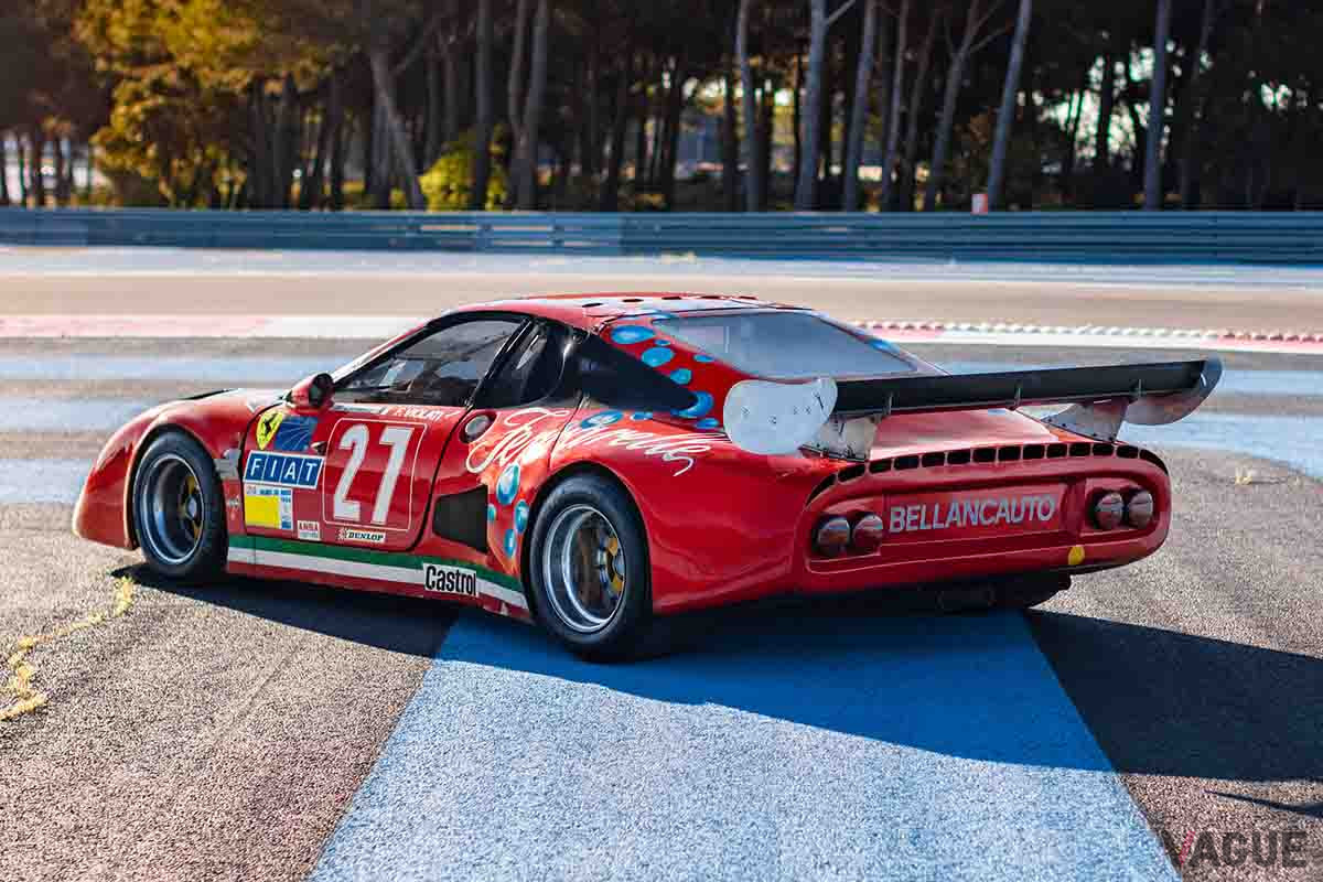197万3750ユーロ（邦貨換算約2億5900万円）で落札されたフェラーリ「512BB／LM」（C）2021 Courtesy of RM Sotheby's