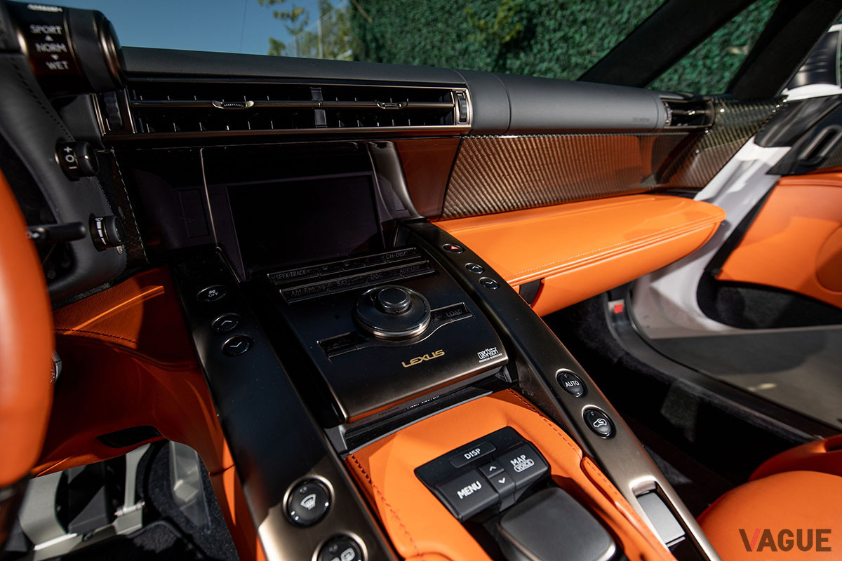 80万8000ドル（邦貨換算約9300万円）で落札されたレクサス「LFA」（C）2021 Courtesy of RM Sotheby's
