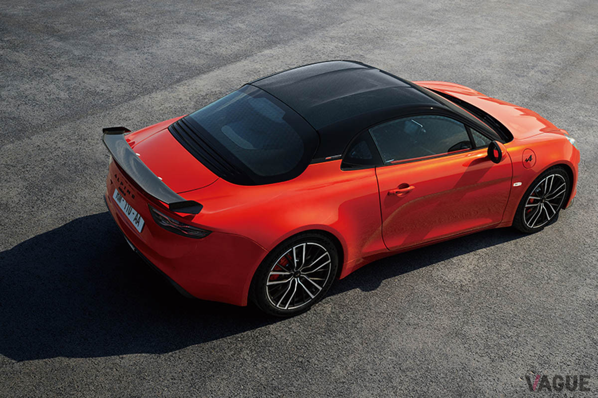 「A110 Sアセンション」のルーフはカーボン