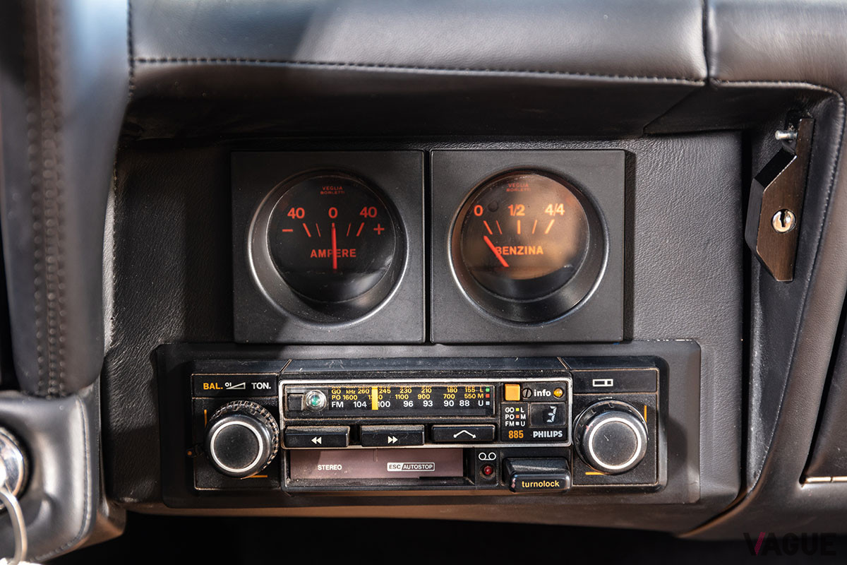 35万3750ユーロ（邦貨換算約4600万円）で落札されたフェラーリ「365GT4／BB」（C）2021 Courtesy of RM Sotheby's