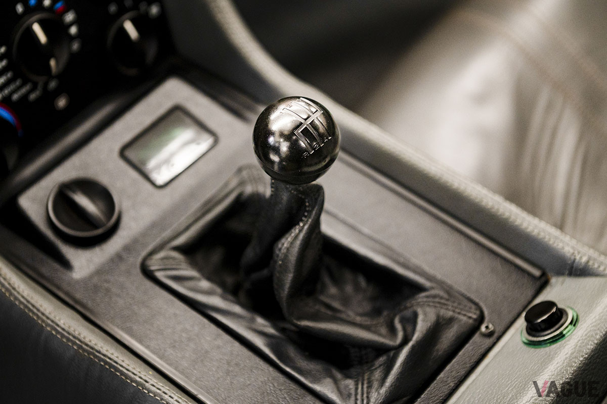 12万3200ドル（邦貨換算約1420万円）で落札されたデロリアン「DMC-12」（C）2021 Courtesy of RM Sotheby's